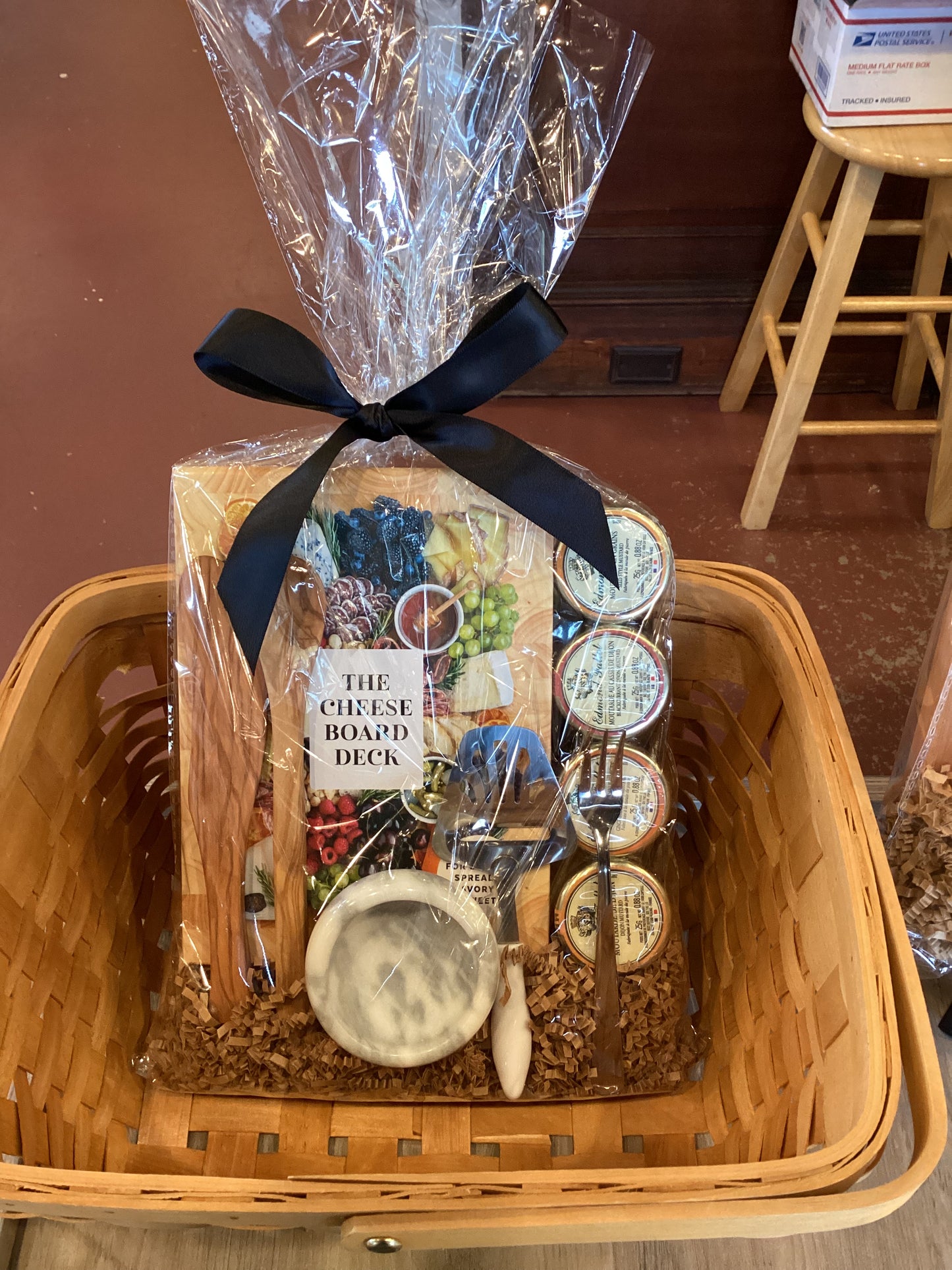 Large Holiday Gift Sets
