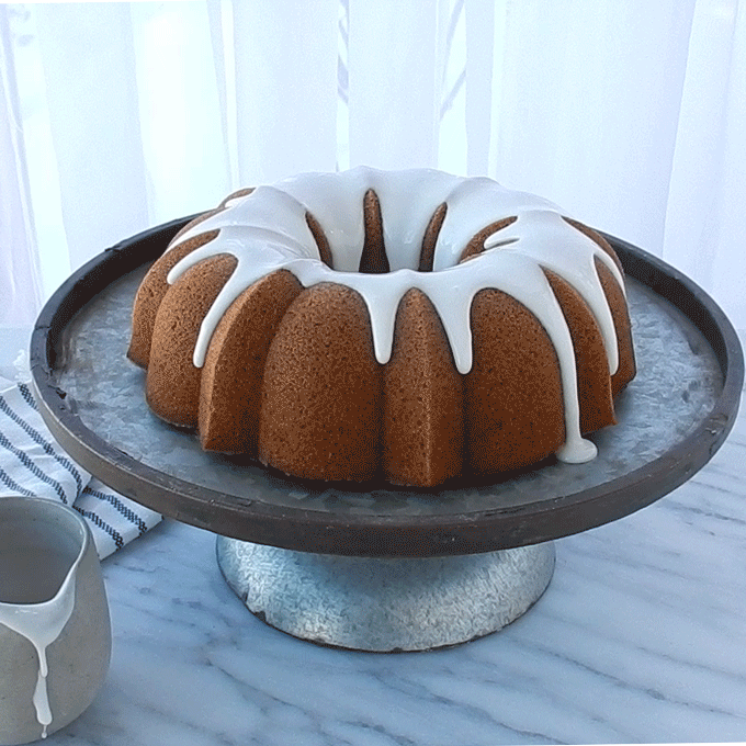 Anniversary Bundt Pan - 12 Cup