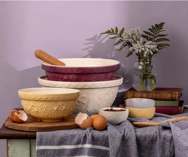 In The Meadow Mixing Bowls